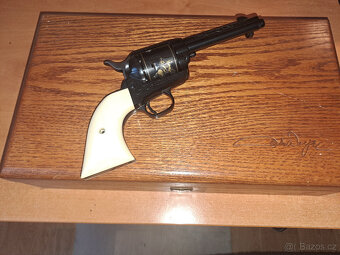 Revolver COLT 1873, ráže 45 Colt - 3