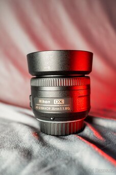 Nikon - 3