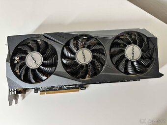 Grafická karta GIGABYTE Radeon RX 6800 XT GAMING OC 16GB - 3