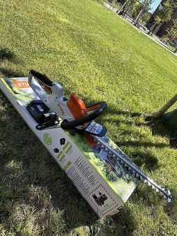 Nové AKU nůžky na živý plot STIHL HSA 40 SET - 3