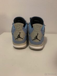 Jordan 4 retro UNC - 3