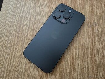 Apple IPhone 15 Pro 256GB Černý Titan - 3