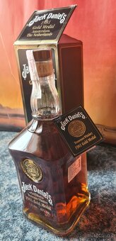 Jack Daniel's Gold Medal 1981 - 3