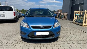 Ford Focus 1.6 // 74 kW // RV 3/2010 // - 3