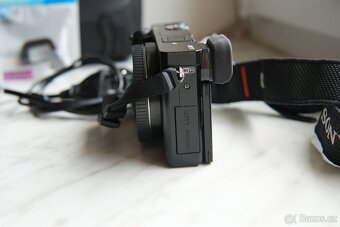 Sony alpha a6000 tělo - 3