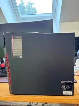 Herní PC bez disku a RAM – Acer Aspire GX-781 (i7‑7700 + GTX - 3