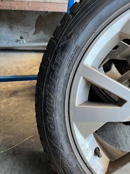 4x Goodyear Ultragrip 225/50 r17 - 3