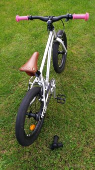 Velice Lehké Dětské kolo EARLY RIDER BELTER 16" 8/2023 můžu - 3