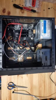 kompletní funkční PC sestava - stolní počítač - 3