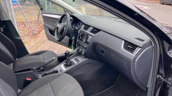 BOLT UBER ŠKODA OCTAVIA 3 PRONÁJEM TAXI - 3