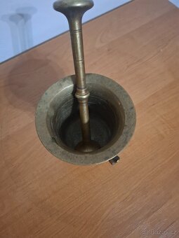 Starožitný mosazný hmoždíř - 3