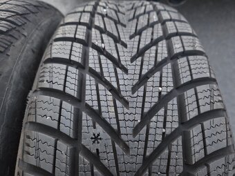 2ks zánovních zimních pneu Goodyear 195/60/16 - 3