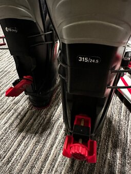 Lyžařský set - lyže 125cm, hůlky 105cm, boty 315/24.5 - 3