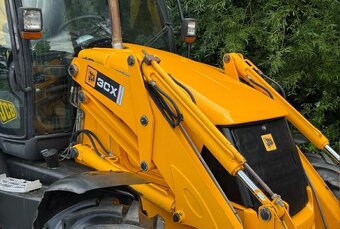 JCB 3CX Contractor – velmi dobrý stav - 3
