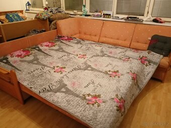 Rohová sedačka. - 3