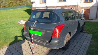 Peugeot 308 combi 1.6HDI Rok-2012 - 3