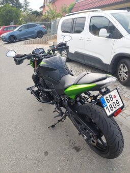 Kawasaki Z750R - 3