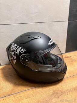 Zeus helma na motorku vel. M - 3