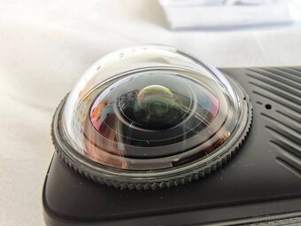Použitá Insta360 X4 s bohatým příslušenstvím a zárukou 03/27 - 3