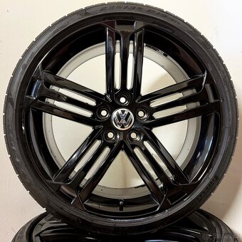 VW GOLF/PASSAT GTI 5x112 R19 ET50+LETNÍ 235/35R19 7/6mm - 3