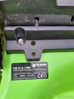 BENZÍNOVÁ SEKAČKA FIELDMANN S POJEZDEM - 3