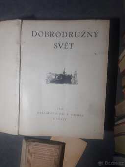 Knihy, hodně staré - 3