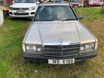 Mercedes benz e190 w201 2.0D 55kW, platná STK - 3