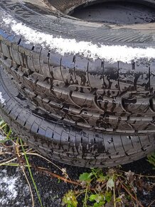 Barum vanis 2 225/70 R15 - 3