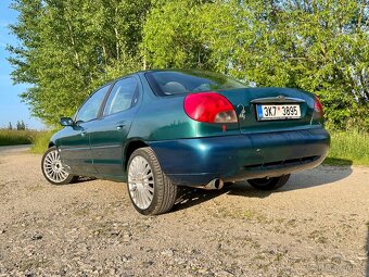 Ford Mondeo - 3