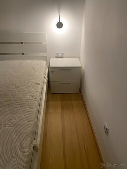 Moderní manželská postel s nočními stolky - 3