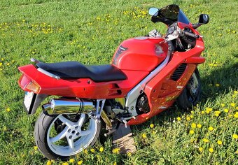 prodám Honda VFR 750 - 3