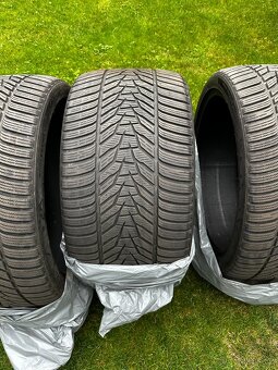 Zimní pneumatiky Hankook 21" – sada 4 ks, jeté jednu sezónu - 3