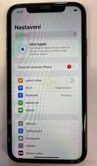 iphone 11, 64gb. Top stav. - 3