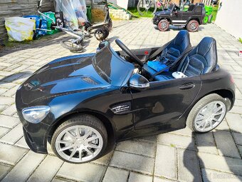 Elektrické autíčko Mercedes Benz AMG - 3