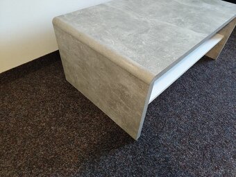 Konferenční stolek - 3