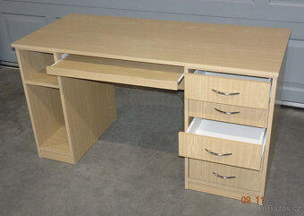 Pevný, kvalitní psací stůl - 3