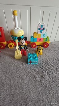 Lego Duplo narozeninový průvod Mickeyho a Minnie 10597 - 3