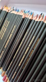 Pastelky Derwent Chromaflow 100ks - 3