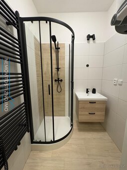 Pronájem zrekonstruovaného bytu 1+kk 35 m, Znojmo (u centra - 3