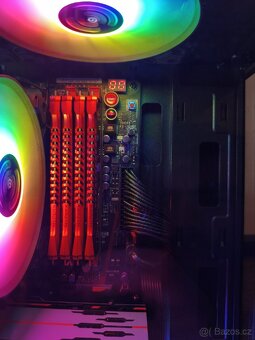 Herní PC / i7 4790k / RX 5600xt / 16GB RAM / 240GB/500GB - 3