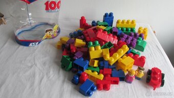 Mega bloks 100 dílků - 3