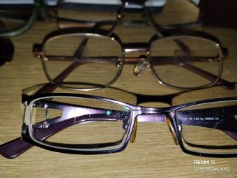 34 ks brýlí retro, Balmain, a další + díly - 3