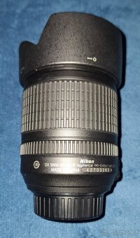 NIKON D3300 s příslušenstvím Stativ Hama star 62 - 3