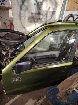 Nissan Terrano 2 - 3