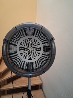 Sušící helma na stojanu - 3