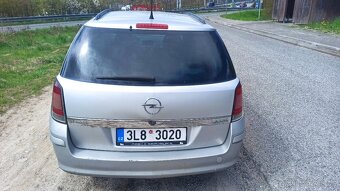 Opel Astra h 1.9 cdti - 3