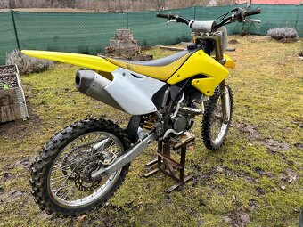 Suzuki rmz 250 - 3