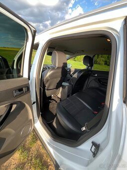 Ford Kuga - 3