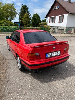 Bmw e36 316i sedan - 3