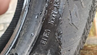 225/65 r17 - 3